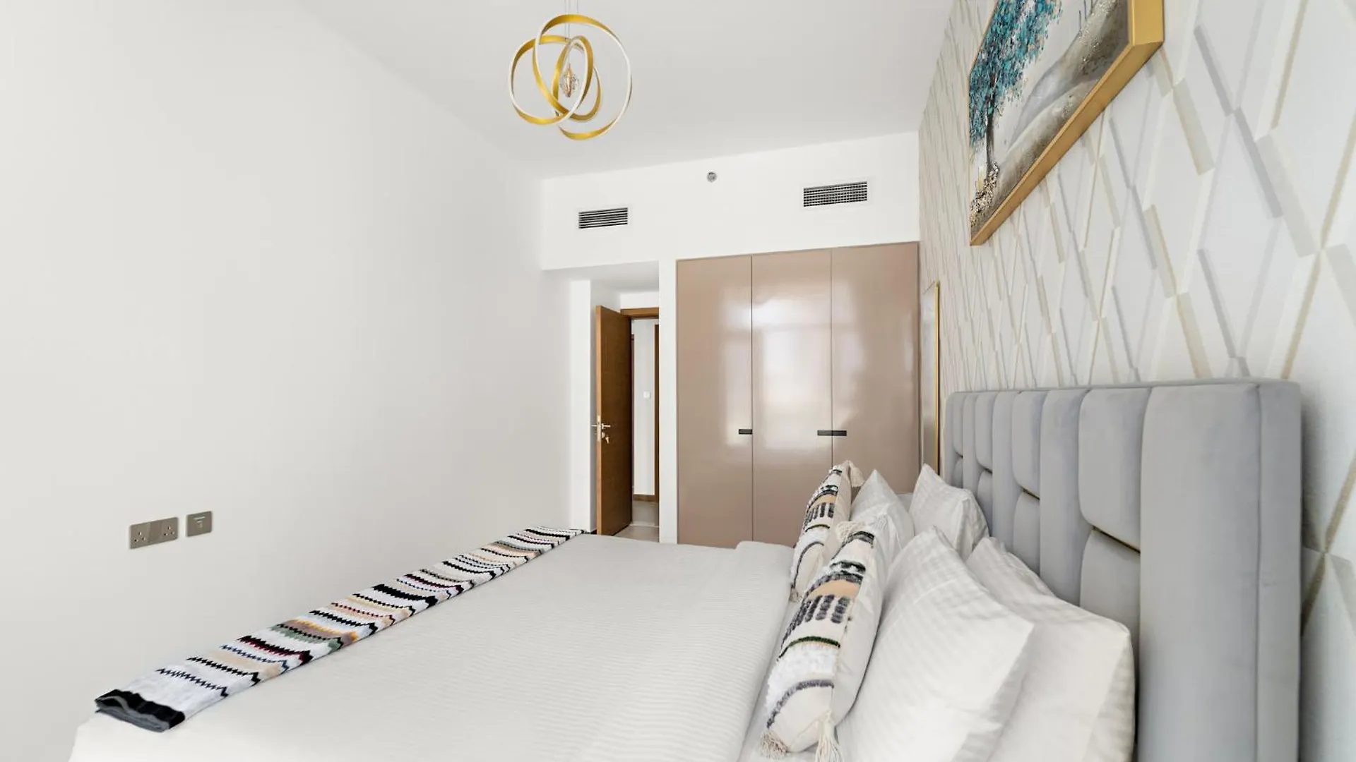 A-Living Stylish 1Br In Missoni Tower Near Burj Khalifa & Dubai Mall Apartman